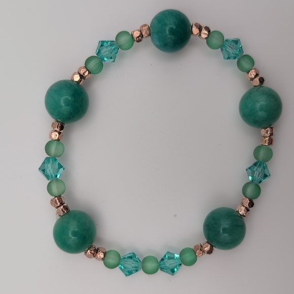 Handmade Jade & Glass Green Stretch Beaded Bracelet 6.5" - Picture 1 of 2